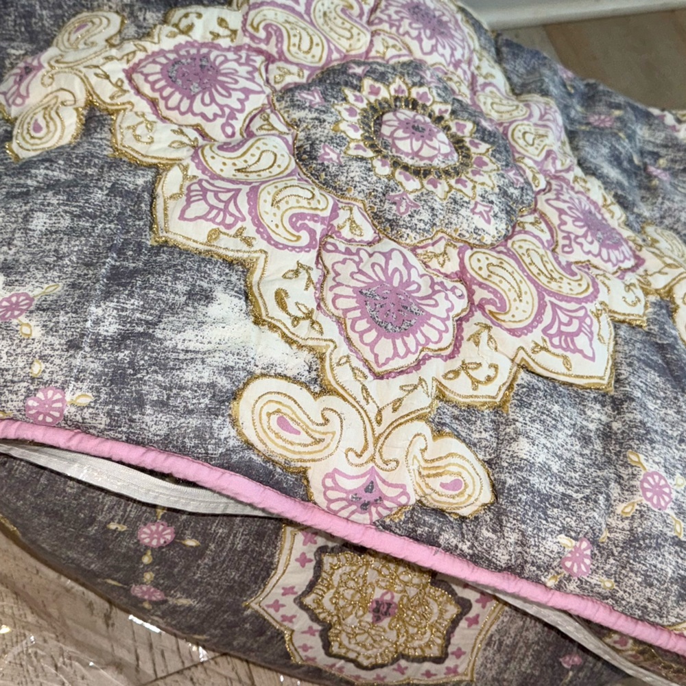 Pottery Barn Teen Bohemian Wonder Paisley Print Twin Quilt & 2 shams lilac grey - Picture 8 of 14